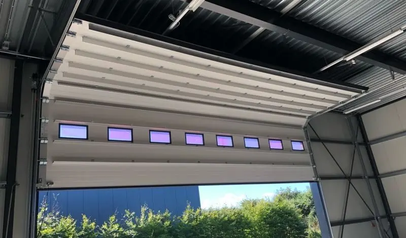 SBT Systems sectionaaldeur 3.webp